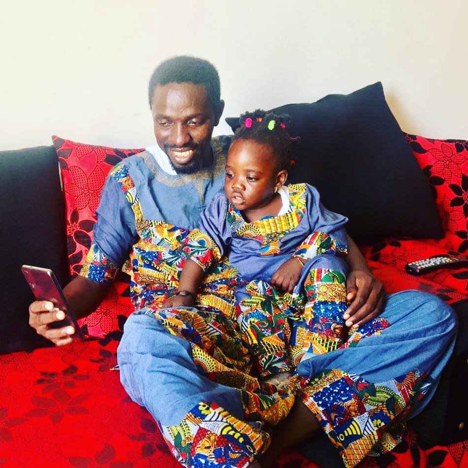 Cherif221's tweet photo. En mode #Baye_Fall avec ma lune 🤩🤩🤩 #Jummah_Moubarack gens de bien 😍😍😍 #JeSuisAuBalcon https://t.co/DY6KB6SBdp