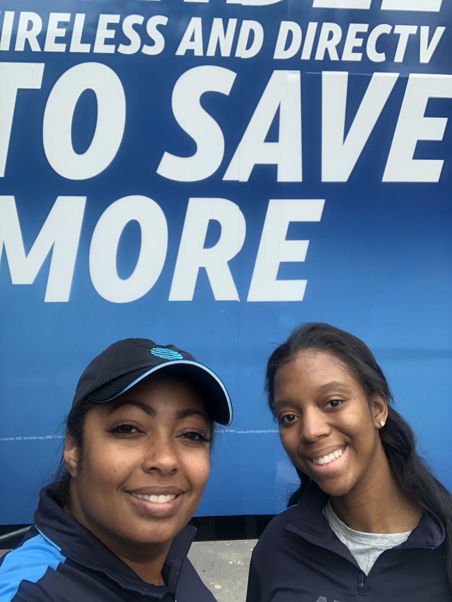 Stop 🛑 at our 🚛 for all your Fiber &amp; Wireless Needs 🌐 <a href="/Samer_Kawash/">Samer Kawash</a> @OliviaLeGLM <a href="/DemetrusHayes1/">Demetrus Hayes</a> <a href="/shawnglinski/">Shawn Glinski</a> <a href="/GreaterLakesMkt/">Greater Lakes Market 🌊</a> <a href="/gigem96r/">Ray Aguirre</a> #PaintCentralBlue #WeAreGLM
#rtgparty #at&amp;tReady2go