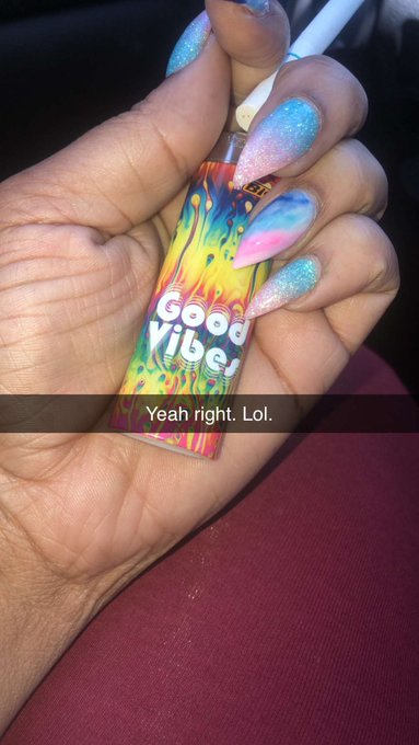 I'm in love with these nails. https://t.co/SbFzBfAmXi<a href="/tag/mytwitteranniversary"class="tags"><span>#mytwitteranniversary</span></a>