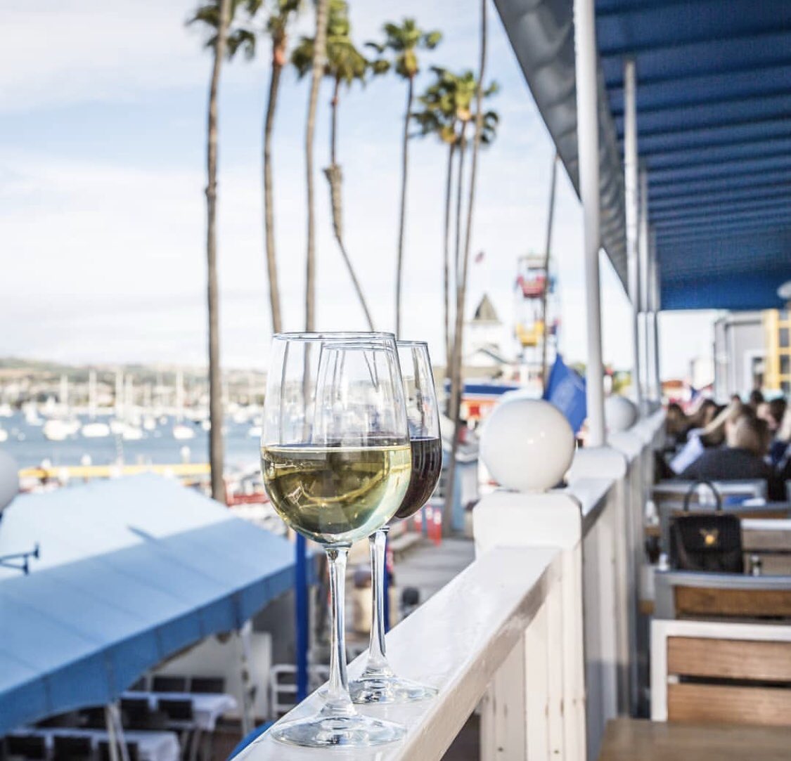 The perfect view ☀️🙌🏻! #dineNB 📸: <a href="/NewportLanding/">Newport Landing</a> #newportbeach #orangecounty
