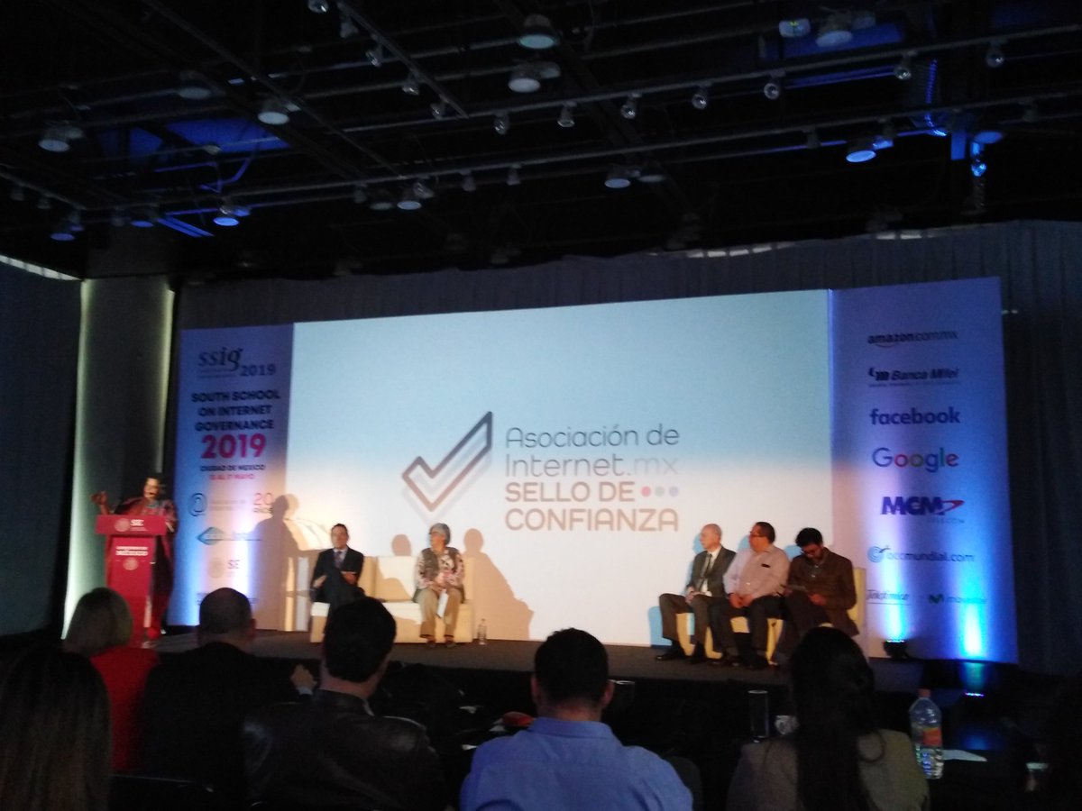 ciapemnacional's tweet image. Clausura de actividades | Tecnologías Disruptiva y Transformación Digital | South School on Internet Governance 2019 #SSIG2019 | Día de Internet 2019 #DDI2019

Viernes 17 de mayo de 2019
@SE_mx @Asoc_InternetMX @SSIGLAC
Sigue en vivo la transmisión aquí: gobernanza.aimx.mx