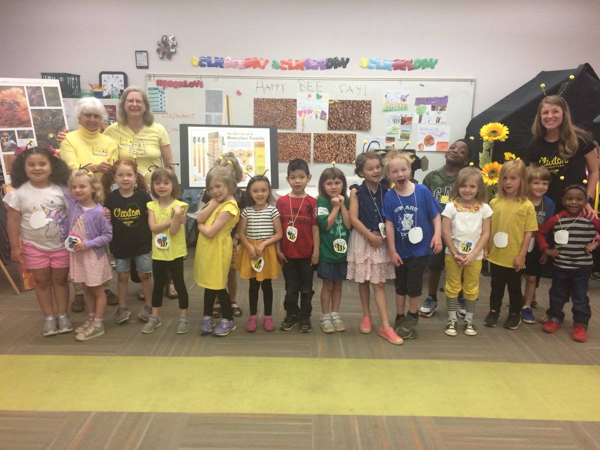 dawsonH_nc's tweet photo. Happy Bee Day!! #theACSway #CLXBeeDay #clxleaders https://t.co/t6iTcYwmIh