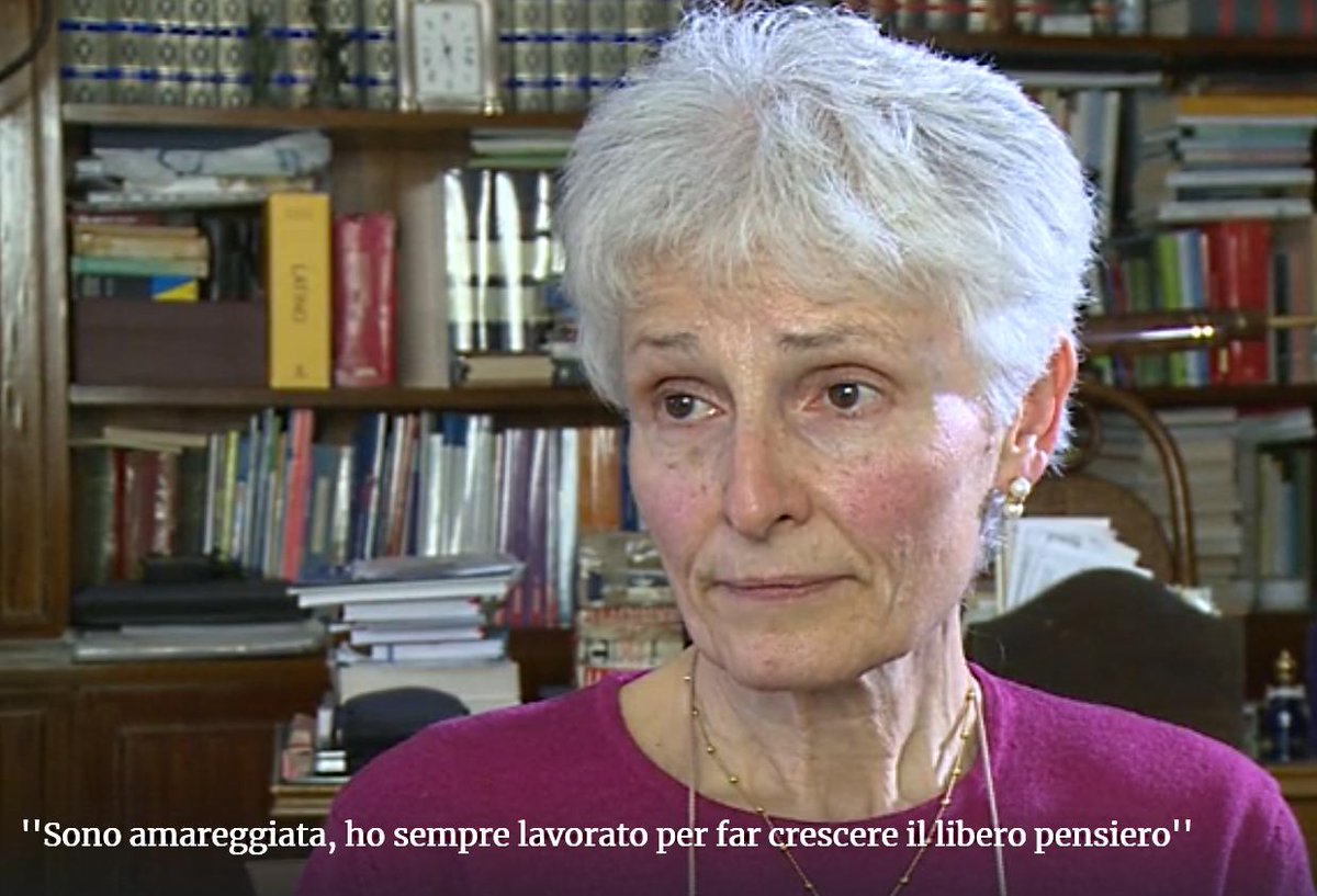 MarcoStancati's tweet photo. Un'assurda punizione #RosaMariaDellAria: "la più grande amarezza e la più grande ferita della mia vita professionale." Ferita che avverte ogni docente. Ma che Italia è ?!? @paola_panarese @stefanoepifani @DecioMur @viciovin @robertafigliola @_saralomonaco @giuliavaldi @pliberace https://t.co/HQTuM7bRXu