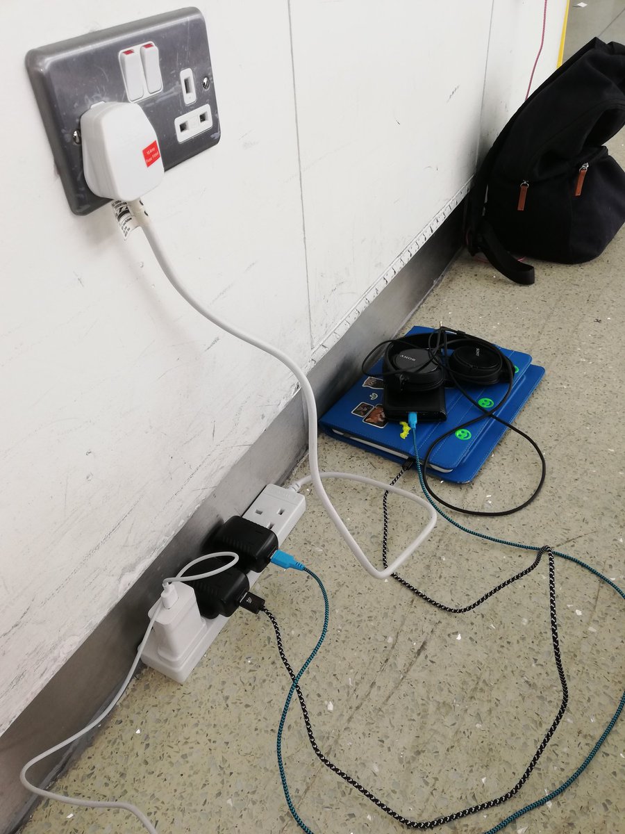 _GaryStevenson's tweet image. Don't forget your extension lead going on holiday this year 😀 #Holiday2019 #extensionlead #Happy
#Rome #Italy