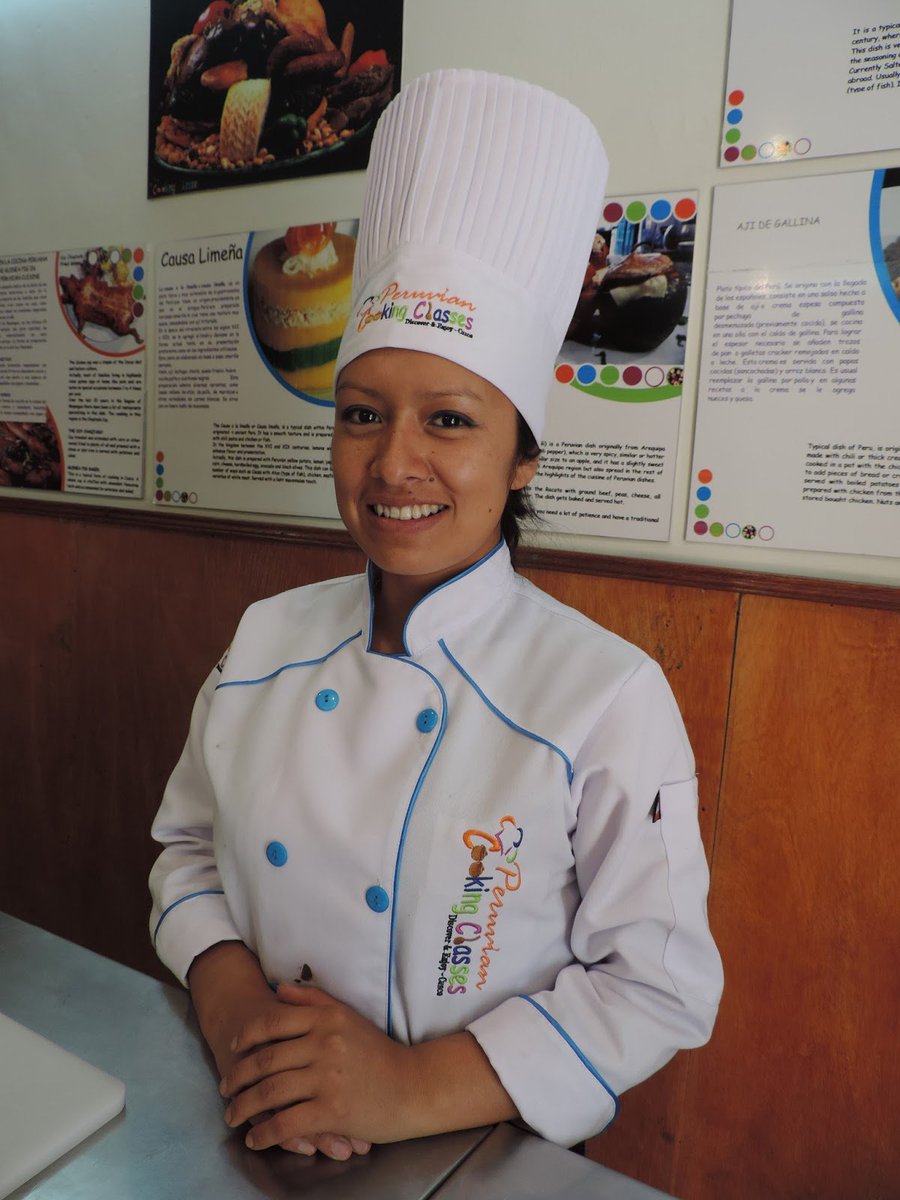 ClassesPeruvian's tweet photo. Would you like to learn Chocolate making in #Cusco? If yes, then contact @ClassesPeruvian . It offers full classic cooking class, short cooking class, super special cooking class, Pisco sour &amp; #chocolate workshop.

For booking, please call us at  (+51)(084) 256028 https://t.co/4RAJEPvPEB