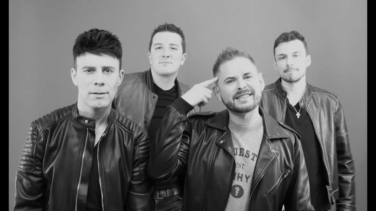 BordeauxReplay's tweet photo. Le vendredi, c'est #clip bordelais sur Bordeaux Replay 🥳🥳🥳

Et ce soir, c'est Les Drones, notre boys band bordelais préféré ... à découvrir ... et à partager sans modération ;)
@BordeauxLive 
#bordeaux #luvbdx #boysband #bdxcf #bordeauxmaville

 ▶️ https://t.co/tLEWM1Iadv https://t.co/WpRr7RX6Yu