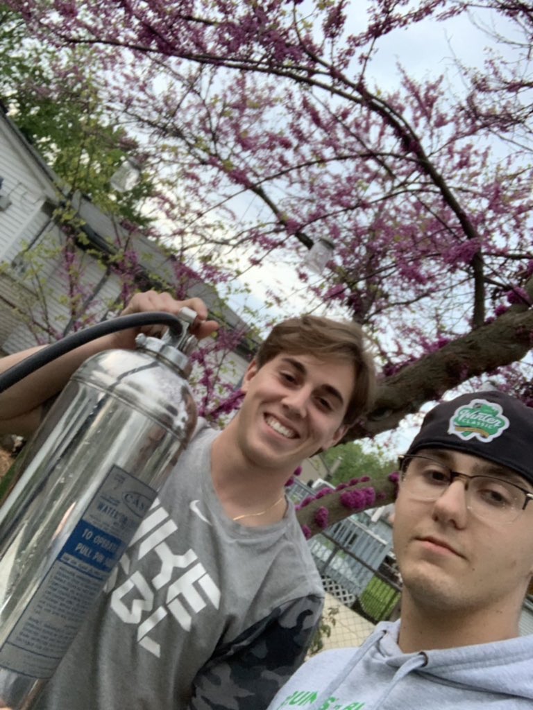 CHSWATERWARS_19's tweet photo. Vinnie and drew eliminated Rishi and Brendan (drip or drown 3- the wet dream team1) https://t.co/zbaIci61Ca