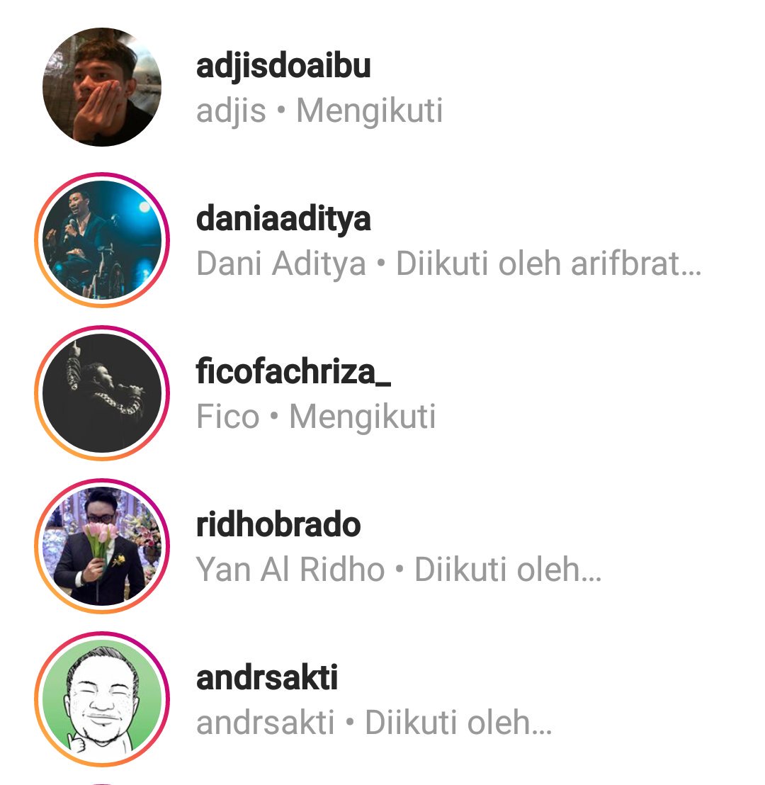 Untuk #ComikaMondayMarkette (kayaknya) episode 14, minsky akan ajak;
<a href="/adjisdoaibu/">Adjis</a> 
<a href="/daniaaditya/">Dani Aditya</a> 
@ficofachriza_ 
<a href="/RidhoBrado/">Yan Al Ridho</a> 
&amp;
<a href="/andrsakti/">Andri Sakti</a> 
Dipandu oleh <a href="/pandji/">Pandji Pragiwaksono</a> 

Langsung ke;
Tiket.comika.id
Penjualan akan di tutup hari minggu jam 18.00!

OTS? Gak janji yaa haha