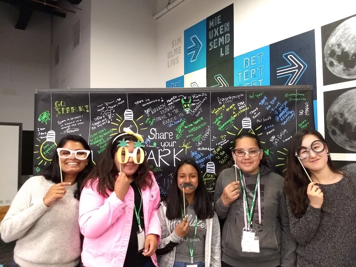 SparkProgram's tweet image. This week Spark in the Bay Area celebrated the end of their 2018-19 program year with Share Your Spark.  Students were able to present their semester-long projects and have some fun with their mentors in the process! #ShareYourSpark19 #FridayFeels #ThePossibilityMovement