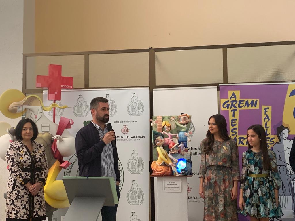 El Museu dels #Artistesfallers ha rebut hui 2 noves obres d'art fruit del treball de Devis i Ivan Tortajada per a <a href="/sapadors55/">Falla Zapadores</a> i Mestre Gozalbo. L' enhorabona!