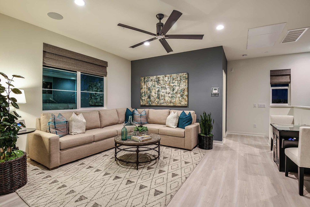 At Muse at Cadence Park in #IrvineCA you'll find plenty of opportunities to relax + unwind. Discover more at fal.cn/AMGB #socalhomes #orangecountyrealtor #socalrealestate #orangecountyrealestate