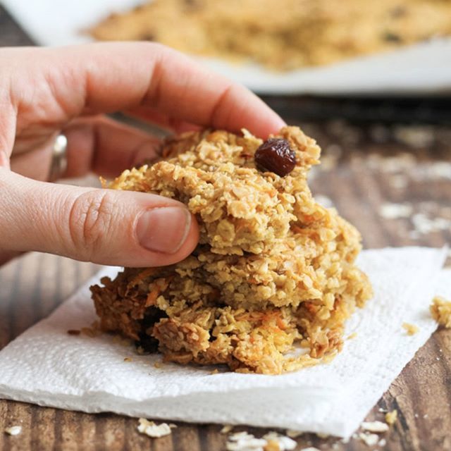 Happy World Baking Day!

Flapjacks are the perfect after-school snack for meeting hangry children with 😉.
.
These are extra special because <a href="/addsomeveg/">Claire</a> has made sure they have vegetables in them as well as keeping them low in sugar.
.
Ingredients:
12… bit.ly/2WNCqss