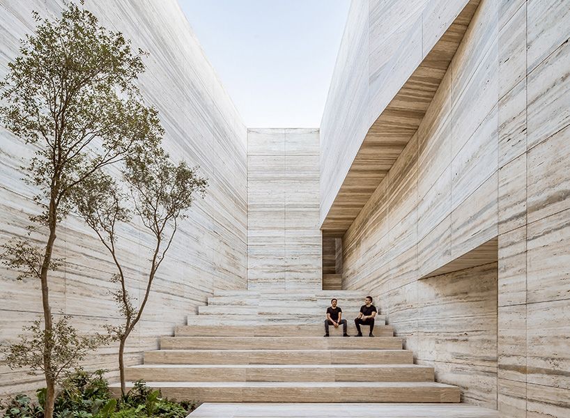 designboom's tweet photo. a quarry and a warehouse designed by esrawe studio showcase material library in guadalajara
https://t.co/z2TGR4VWLT https://t.co/ZYk60tQFzj