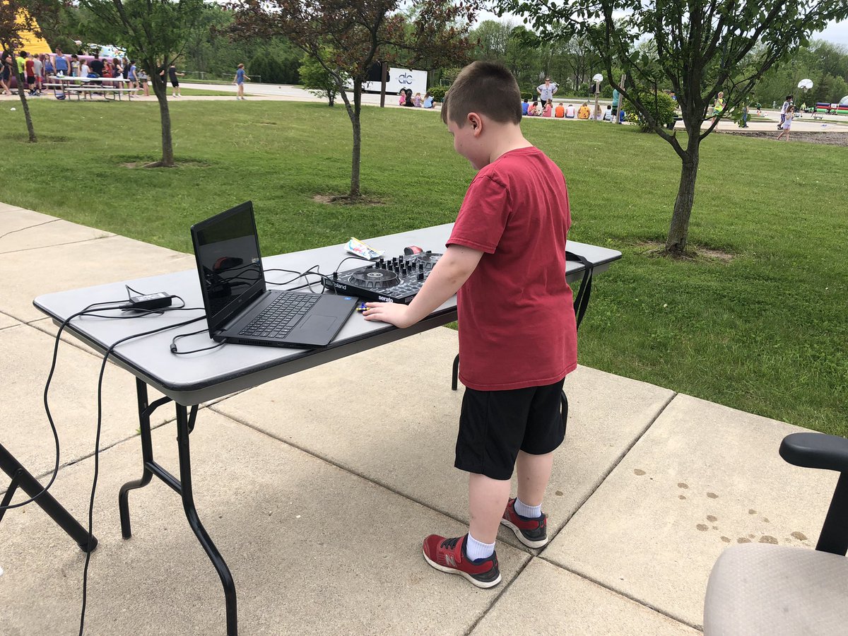Mrs_Crull's tweet photo. Our DJ is back at it! 🎶 https://t.co/4m3yK1IXhM