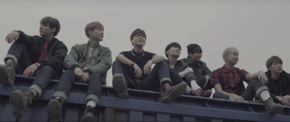 Lyna91Fr's tweet photo. HYYH Pt.1 I NEED U : This MV gives the first scenes of the #HYYHnotes, #SAVEME webtoon and the BU stories. Now we have more information so let's start to build that puzzle...
If you haven't read the notes and webtoon, beware! Spoilers ahead! 😜
@BTS_twt #btstheories #btstheory https://t.co/GjafOYiYZe