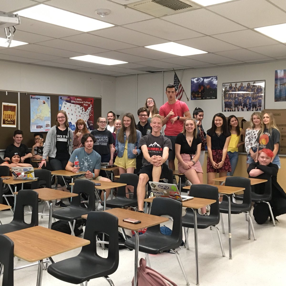LeviArap's tweet image. Last day of class! LOVED working with these 5 awesome groups of juniors this year in Western Civ! They are ready to rock finals next week! #ArapClassrooms2018