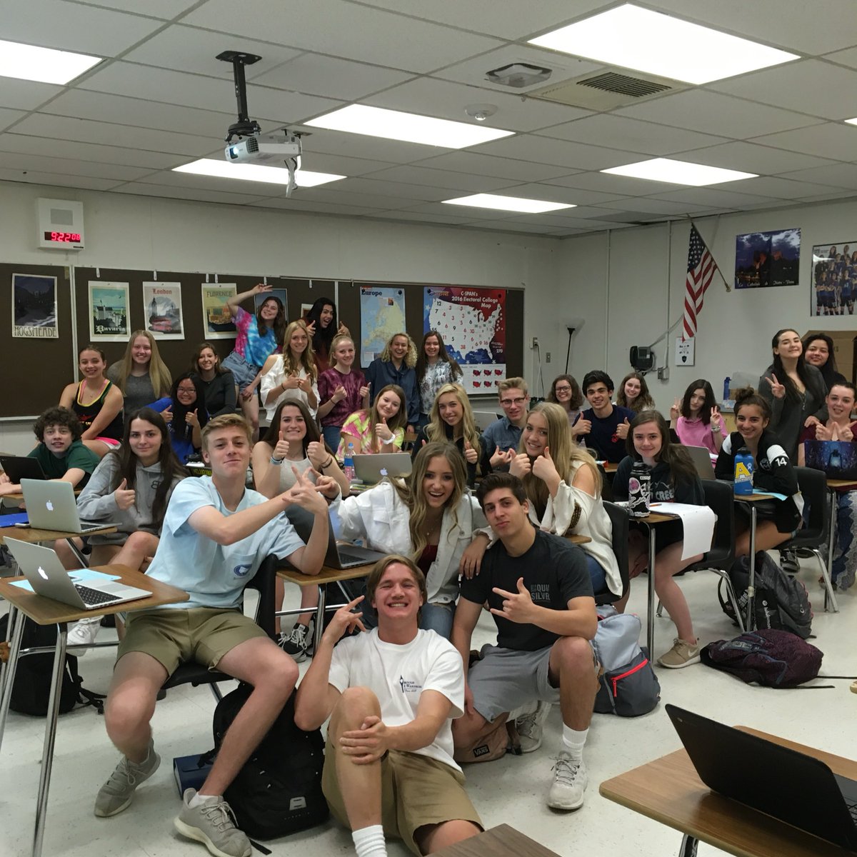LeviArap's tweet image. Last day of class! LOVED working with these 5 awesome groups of juniors this year in Western Civ! They are ready to rock finals next week! #ArapClassrooms2018