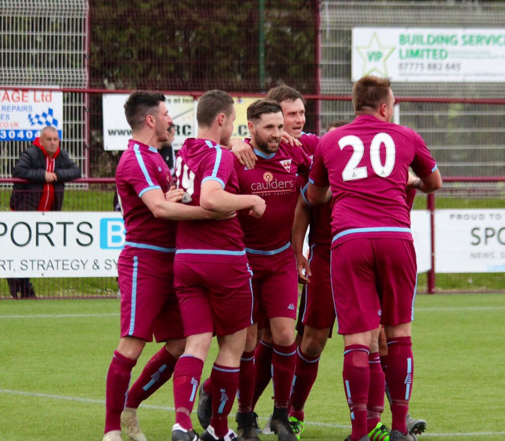 ScotAmFA's tweet photo. North Road Garage Fife Amateur Cup Final
AM Soccer AFC 0 Cupar Hearts 1
Cupar Hearts net the game's decisive goal after 13 minutes.
@ScotAmFA @KOF_AFA https://t.co/B70DiOSj2V