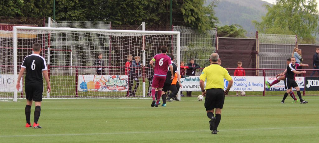 ScotAmFA's tweet photo. North Road Garage Fife Amateur Cup Final
AM Soccer AFC 0 Cupar Hearts 1
Cupar Hearts net the game's decisive goal after 13 minutes.
@ScotAmFA @KOF_AFA https://t.co/B70DiOSj2V