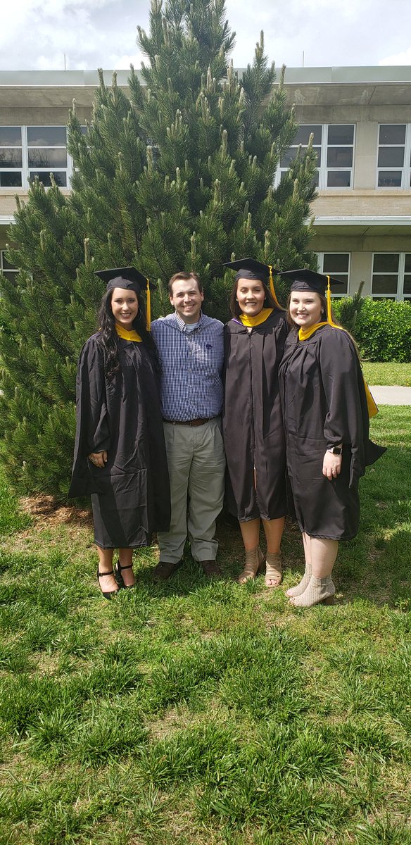 ToddOlson4's tweet photo. Thanks to @TravisOQuinn for putting up with these 3 and turning out some great Grad Students that have a bright future! https://t.co/Ias9fNhx8F