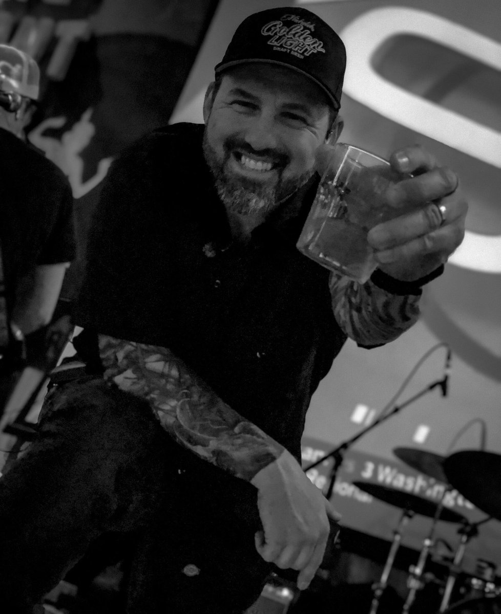 Soundchecking before the #KFANRubeParty AT <a href="/pourhousempls/">The Pourhouse</a>  <a href="/KFAN1003/">KFAN1003</a> <a href="/PowerTripKFAN/">Power Trip KFAN</a>   You’d better’d get here before I drink all of the booze.