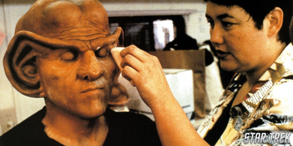 How long do you think it took to #TrekForm into #Quark? 
#StarTrek #FBF #DS9 #BTS