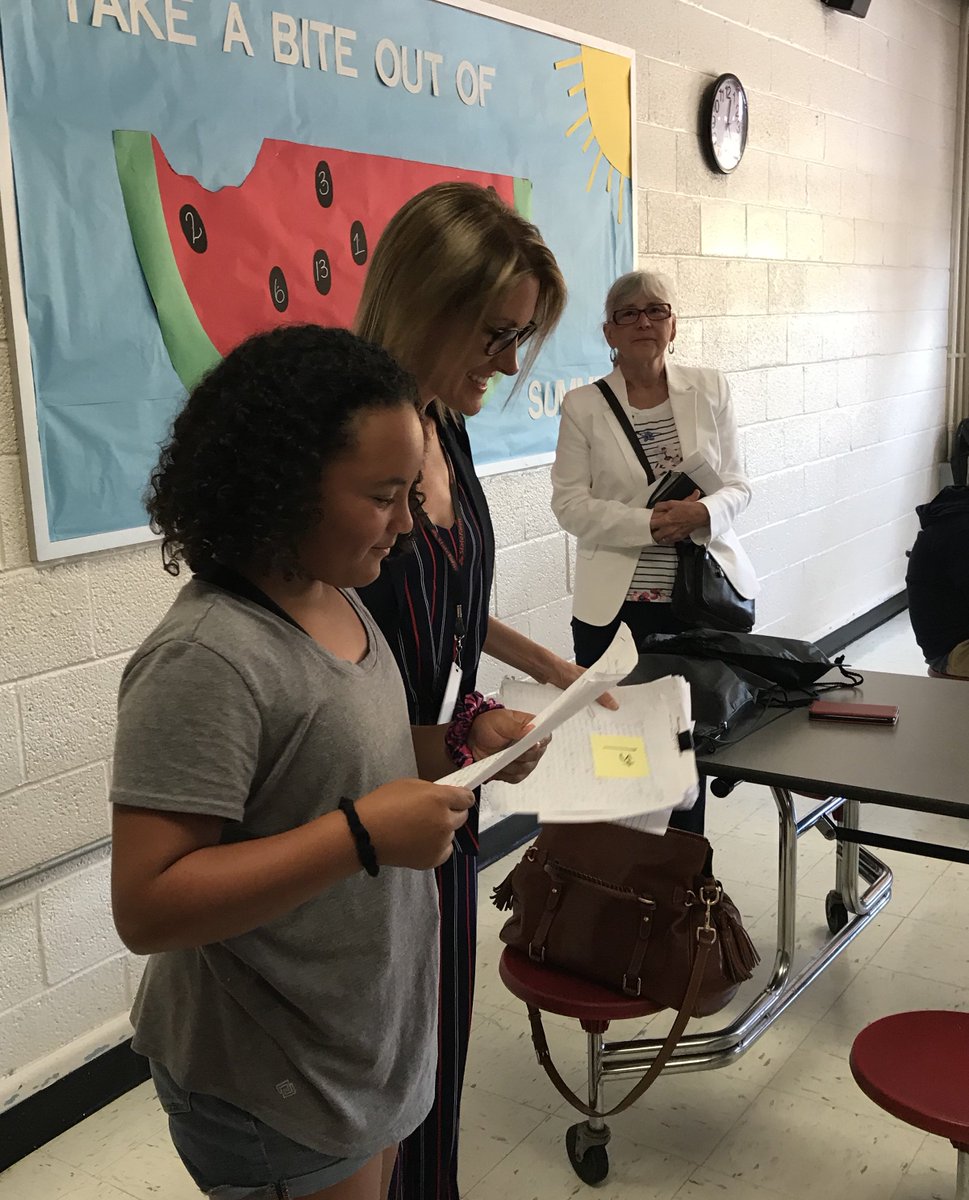 Donna Rymer tweet media