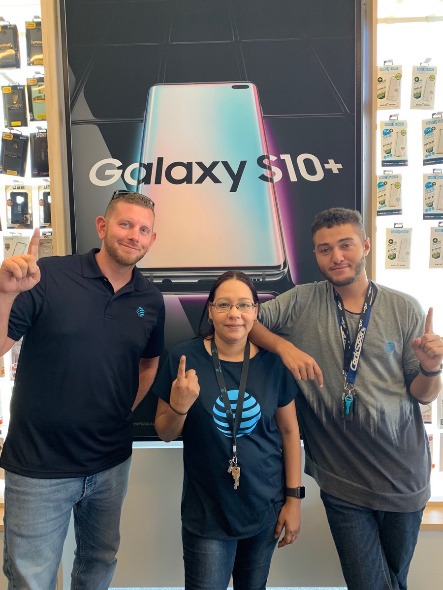 Nickbecker85's tweet photo. #ARIGNITEVIDEO meet my sister store today. Great people looking forward to working with them going forward!! #cwg @CopelandJKyle @MilagrosMontout https://t.co/FBI6rYFbid