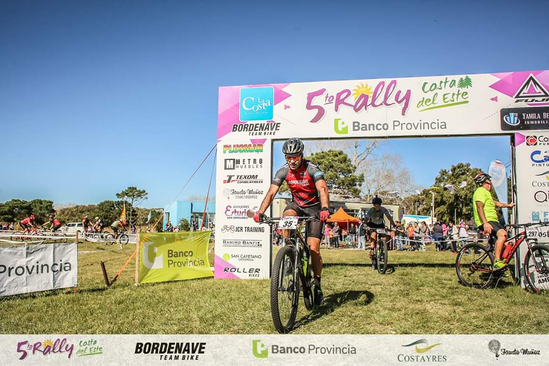 PForgit's tweet image. En la Vida, no se Gana, ni se Pierde, Siempre se crece y se aprende en cada paso, la experiencia y la constancia será quién te lleve a lograr todo lo que te propongas 💪💪💪.
Llegada 5to #RallydeCostadelEste 
📷 #FaustoMuñoz
@GPSmundo @somossox @enanutritionals 💪💪