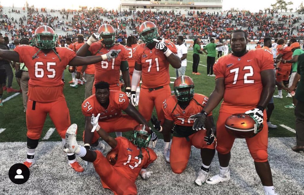 runitupjojo_70's tweet photo. Blessed to say I received a offer from Florida A&M University #goratters 🐍🐍 @guardo66 @Coacheugene4 @NickTurnbull16 @coachstubbs95 @franchise83 @coachjb_ @coachmarroquin https://t.co/zFo8mLw6UC