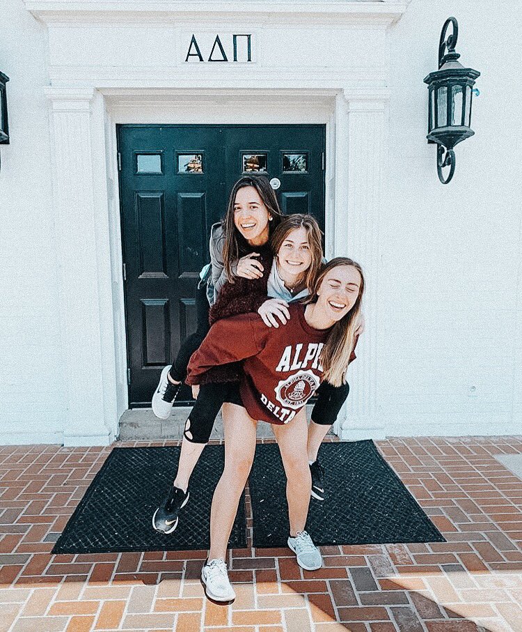 Another year in the Pi Palace for the books!! HAPPY SUMMER ❂ we’ll see ya in the fall Mizzou!!