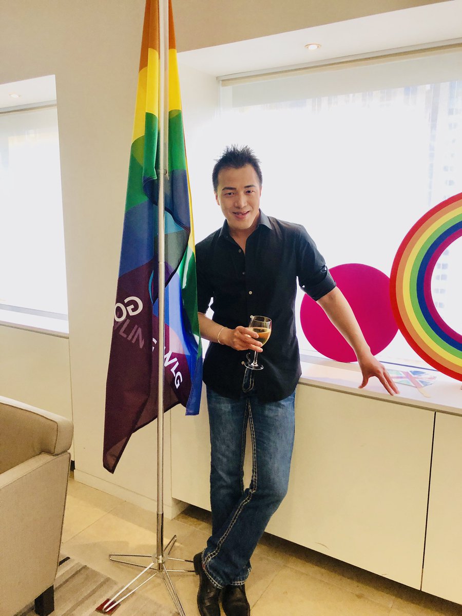 thehangzhou's tweet photo. Thanks to @BMOPride &amp; @CCGSD_CCDGS, we're making a history here tonight to build Canada's First LGBTQ+ museum on this special day, #IDAHOT! Proud to witness the moment; Privileged to be part of it! #ProudtoworkatBMO #GTDrocks #DiversityandInclusion #BMOinthecommunity https://t.co/W0neg2jmxc