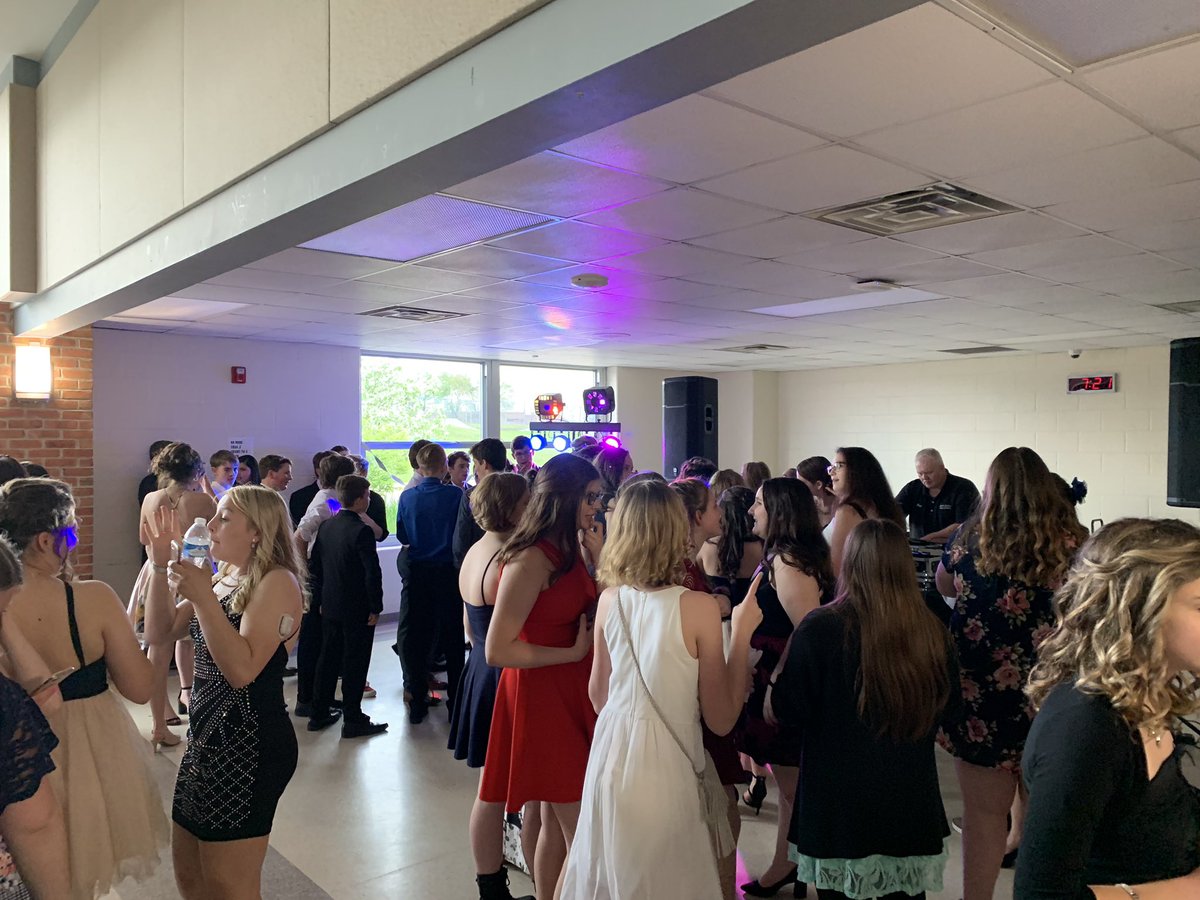 8th grade dance is rocking!  @HowellMISchools #teammiddleschool