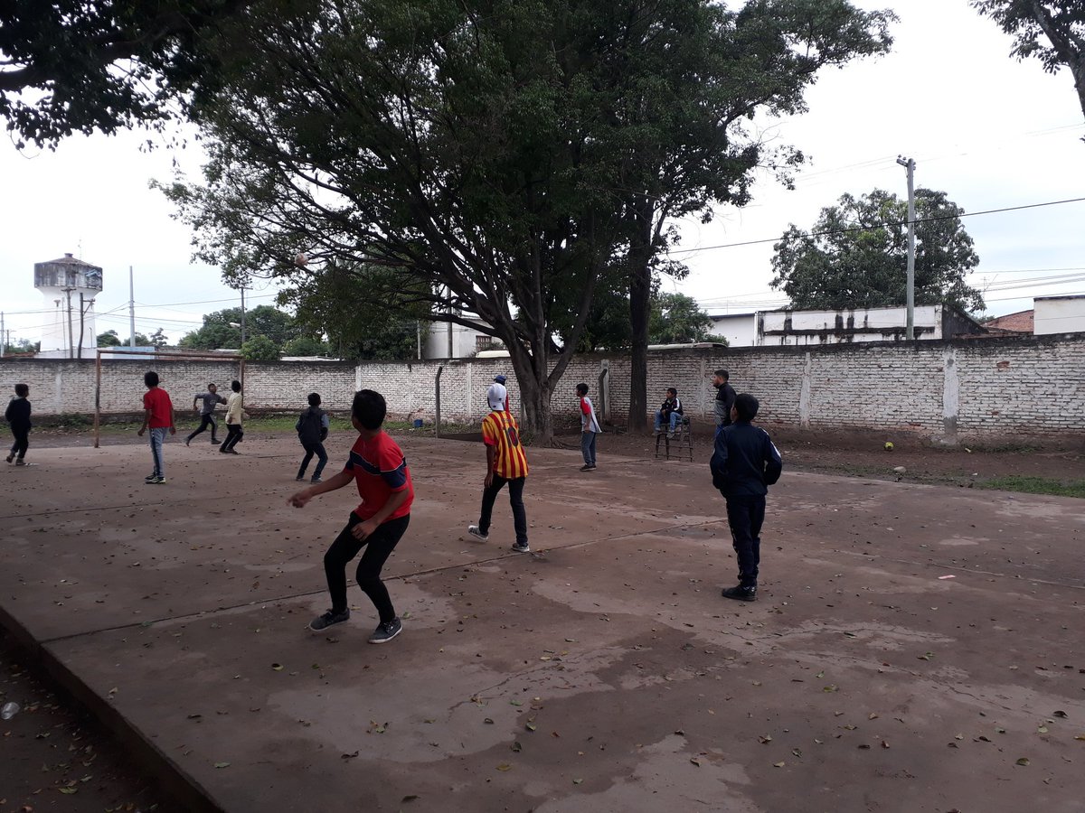 OteroPatito's tweet photo. #CPPSTerritorioNorte taller de deporte en acción  en el CAI 10. @RangeonMartin @fguillesaavedra @UrtubeyJM @patriciapinasco @aniberruezo @OscarGhillione @larubita70 https://t.co/c8xa131zC6