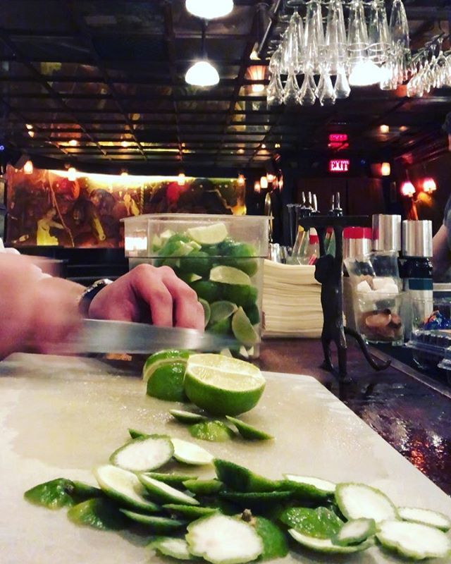 seanstew's tweet photo. Great cocktails start with a solid prep. (Or a superstar barback.) 😂
.
.
.
.
.
@therogerroom 
@melroseumbrellaco 
@belmontla
@abarabove 
@drnxmyth 
@licensed_to_distill
@thebestdrinkever 
@imbibe
#losangeles #cocktails #bar https://t.co/EM5EEHMggG https://t.co/TUlXyT59gv