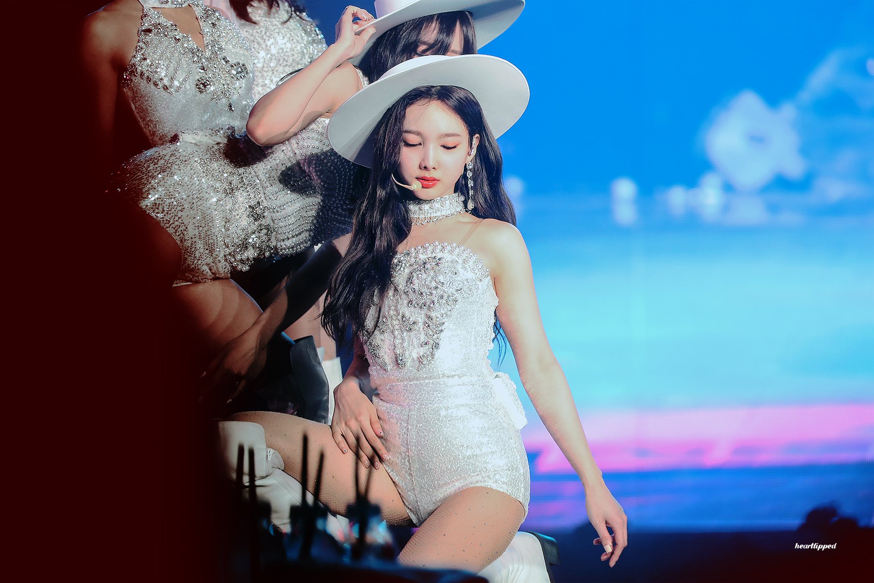 D7--qfTVsAEbBYP.jpg:orig