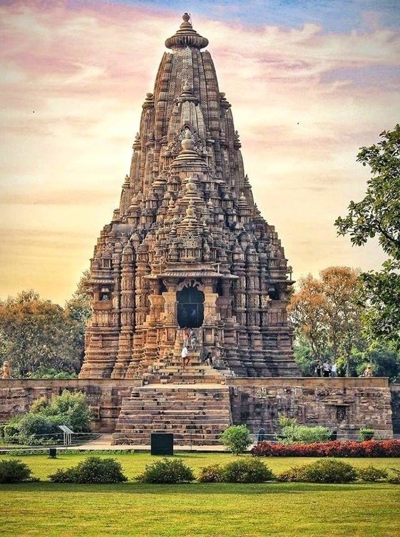 at Khajuraho temples, Chattarpur, Madhya Pradesh [photo by Abhishek Upadhyay]