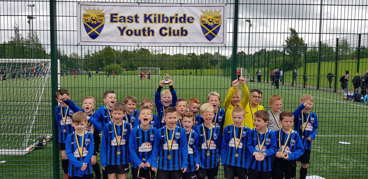 Great day at the EKYC Anniversary tournament. Boys were superb, with great football on display.
Well done to Corey on receiving player of the tournament.👏🏻👏🏻
CMTD ⚫🔵⚫🔵🏆