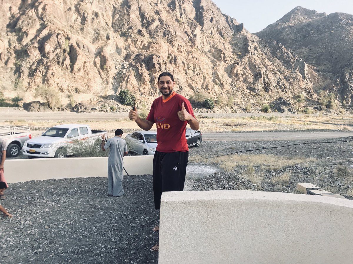 HashahTeam's tweet photo. بجهود الشباب المخلصين، تم عصر اليوم تنظيف لمصلى العيد وتهيئته لأول ايام عيد الفطر السعيد. 🏵💥
#فريق_الحشاه
#الرستاق
#عمان https://t.co/HMC83Bu2uy