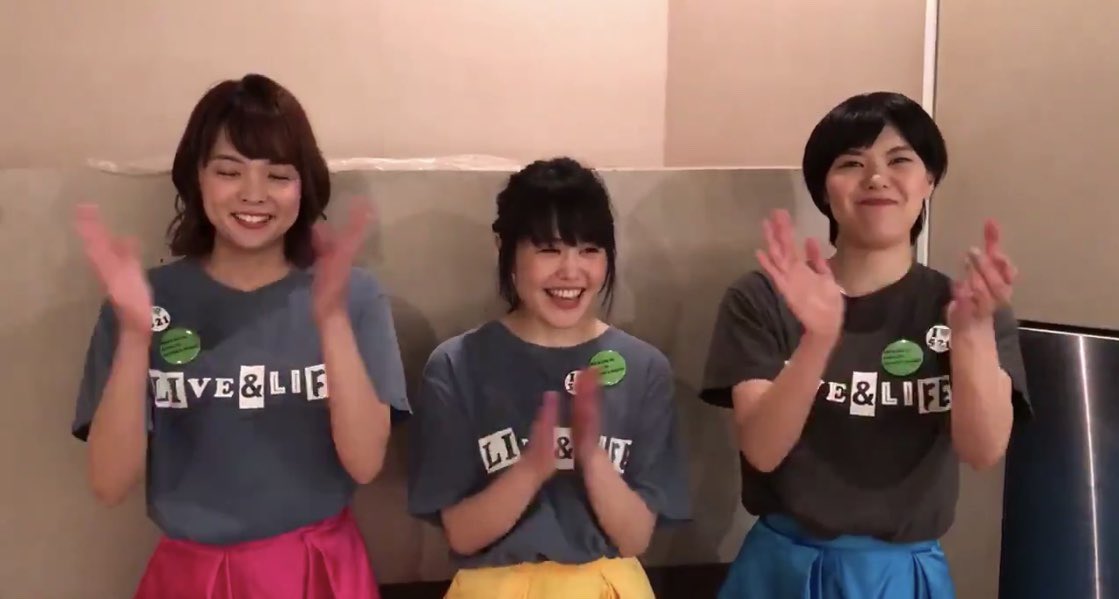 akahiro_1304's tweet photo. Negiccoライブ「LIVE & LIFE」より帰宅。すんごい楽しいライブだったんだけど1番楽しそうだったのはNaoちゃんだったなぁ(・∀・)結婚してもこんなに多福感のあるライブが出来るなんてNaoちゃんすごい!Negiccoすごい!
#Negicco #liveandlife https://t.co/U7VCfcekpD