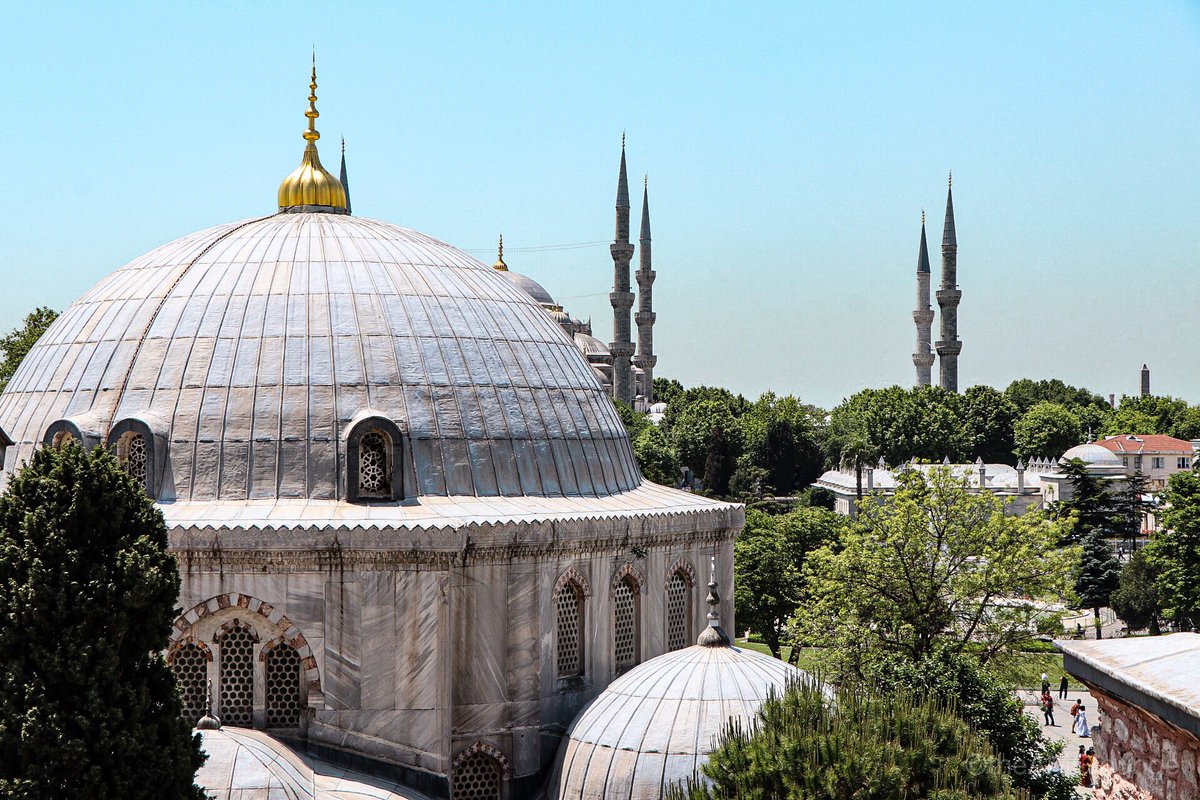 ÖzbayDesign tweet media