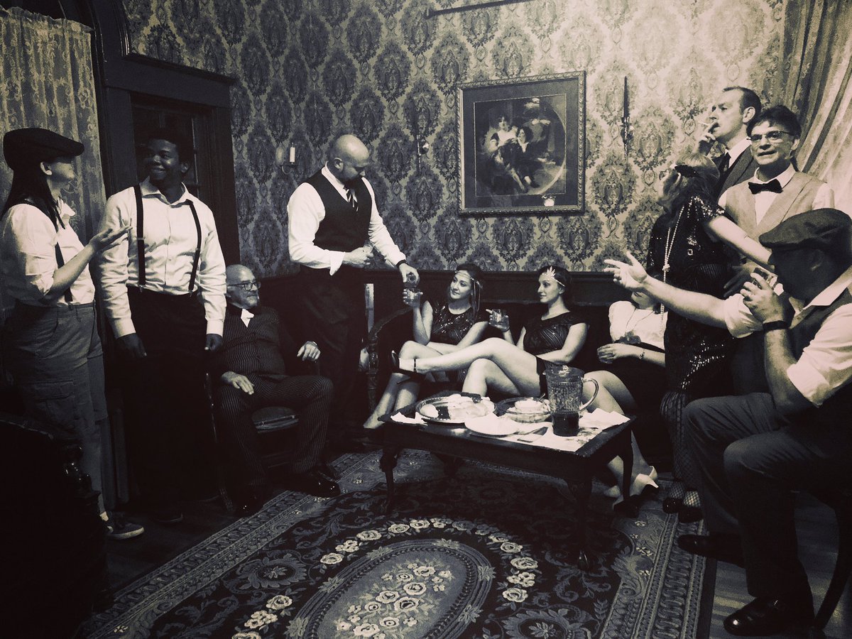 ScottPorterTN's tweet photo. When the 1920’s comes to life in your investigation guess what happens? The door knobs turns, the door opens and everyone watches to see who’s arrived...but no visible person walks through!!!
#speakeasy #brothel #1920s #younameit #whateveritwas #fun #paranormal #spirits #energy https://t.co/r8ucO75Lhf