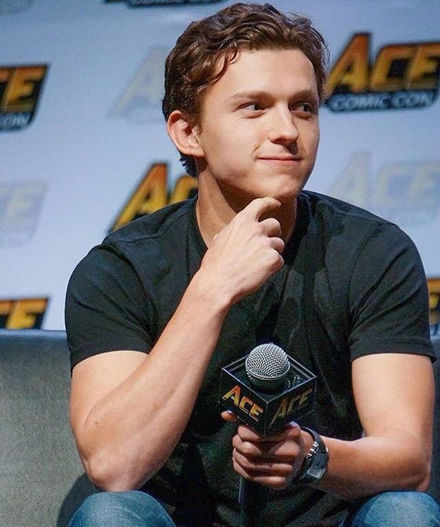 Tomholland スパイダーマン Spiderman Happybirthdaytomholland トムホランド トムホ 世界の孫 6月1日が誕生日ってだけでかわいい T Co 9iwxh7ktgv Twitter