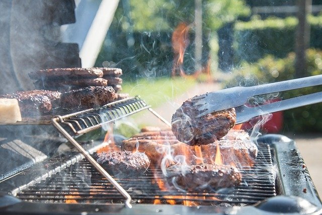 Having a #bbqlife this #BankHolidayWeekend or #ChampionsLeagueFinal #party? <a href="/SupermikeDIY/">Supermike</a>    have Calor Patio Gas, BBQ Lava, BBQ Briquettes, Camping BBQ's &amp; Timber Logs in stock.