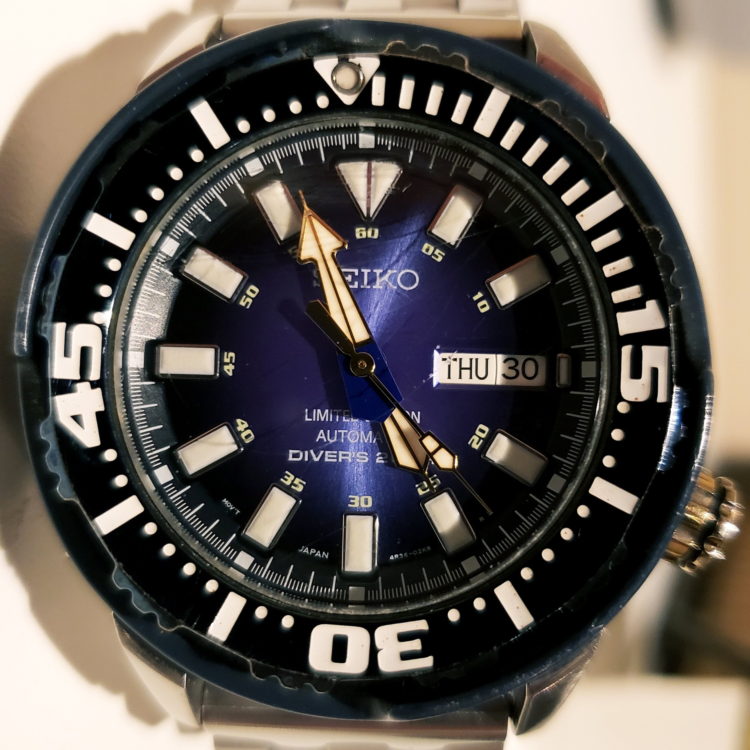 Times Ticking on Twitter: "Helping Jewelry store, from California, with this men's 200m Seiko 4R36-02A0 Monster automatic Air Diver's watch sent in for Happy to help! 🙂 Seiko first released