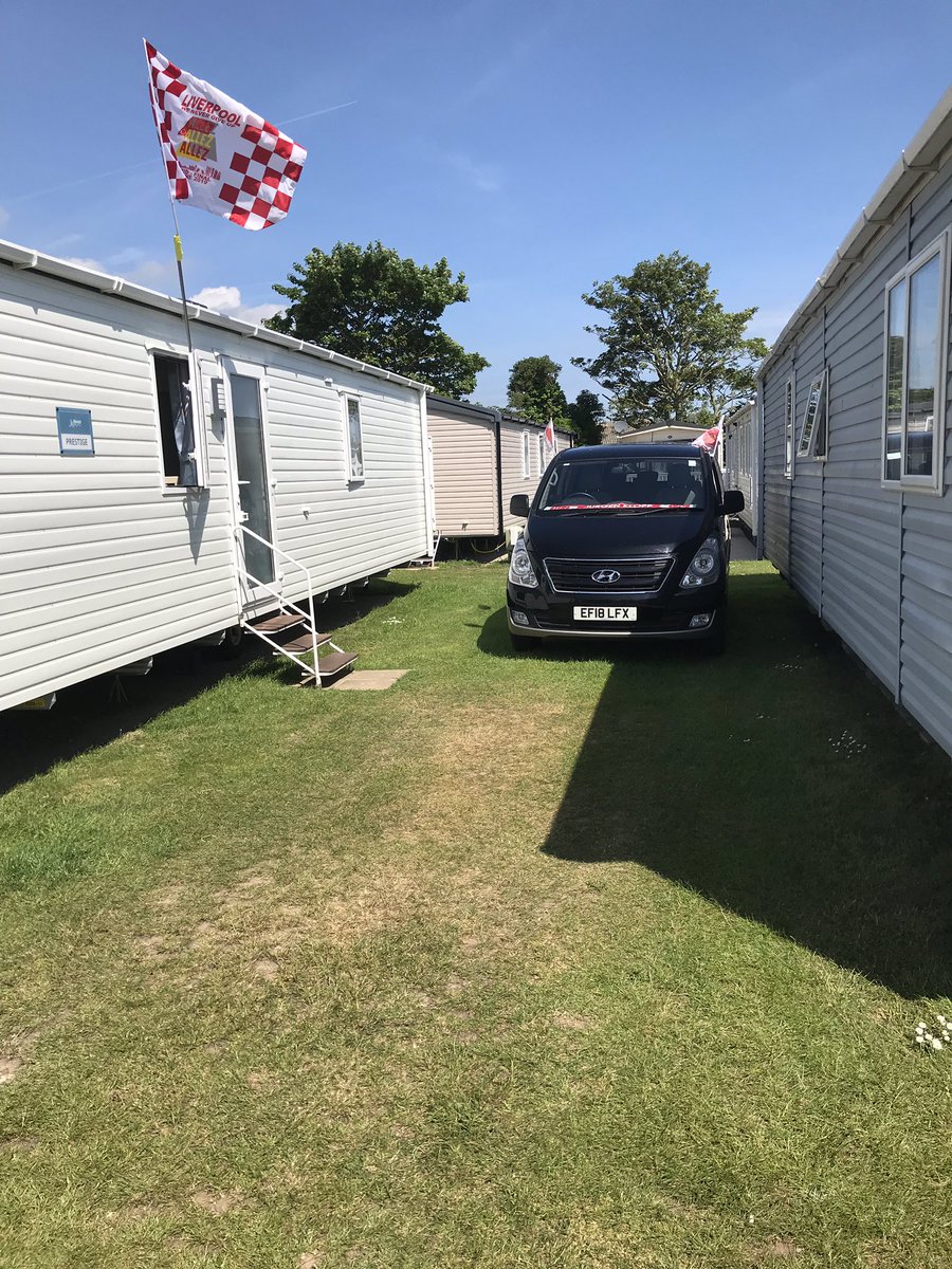 KevinStuart75's tweet image. “UP THE ON HOLIDAY FUCKING REDS”