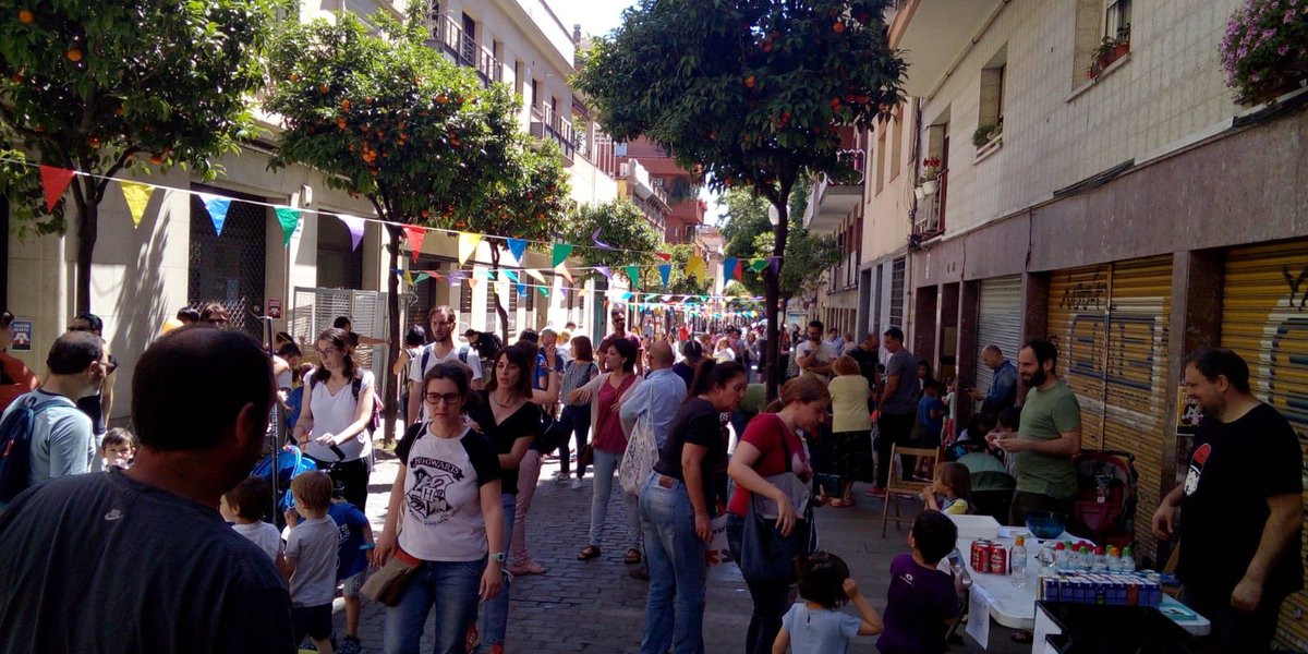 AteneuHarmonia's tweet photo. Continuem amb la #PrimaveraAndreuenca! https://t.co/L5v0QtyBJi