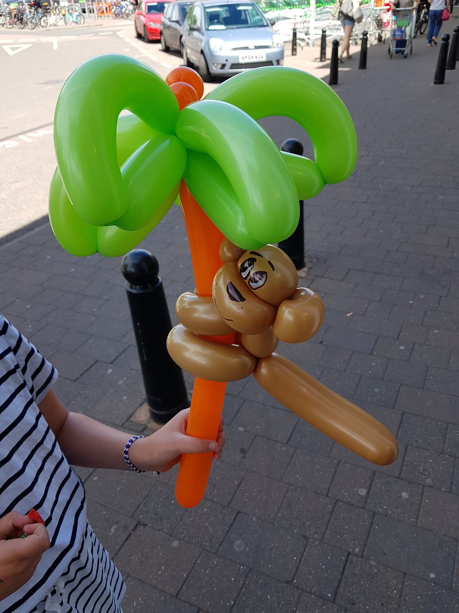 Crafting4Nerds's tweet photo. Awesome balloon monkey made by @Twistina in the Cambridge @GOoutdoors  🐒 #cambridge #balloonanimals #monkey https://t.co/mk6jnhd7aj