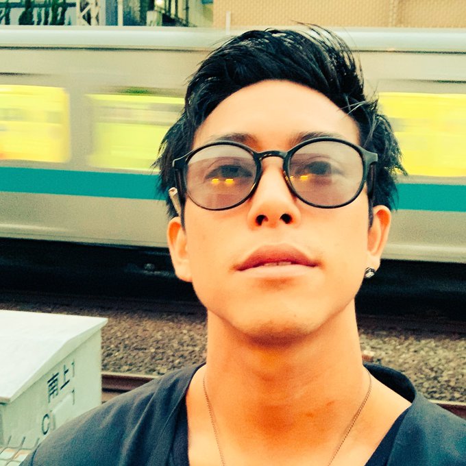 イケメンは目の保養のtwitterイラスト検索結果