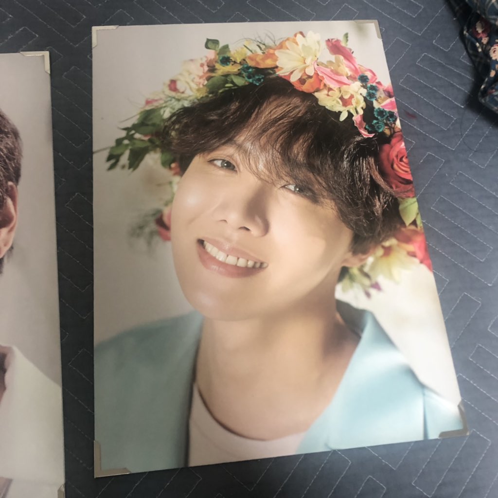 VVBB_twt's tweet photo. 방탄소년단 프포 양도합니다! 좀 급하니까 디엠 주세요 ❤ #방탄프포양도 #프포양도 #방탄프포 #프포판매 https://t.co/oECPFTRM3A